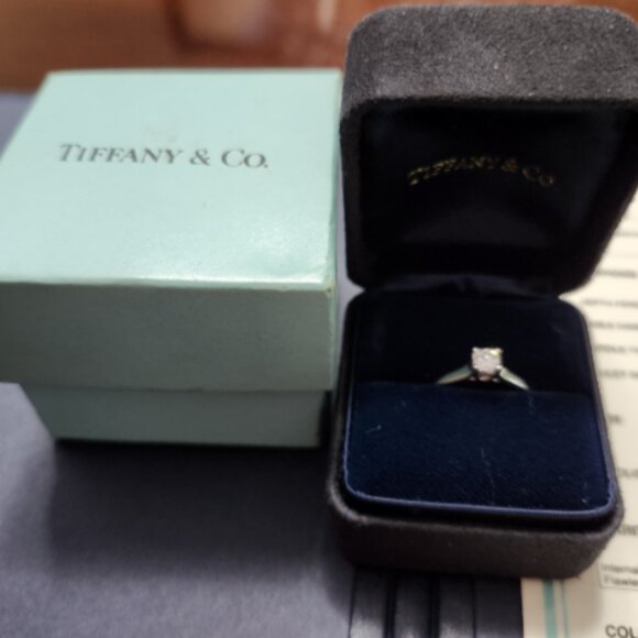 Tiffany & Co Certified Lucida Diamond Engage.Ring E-VS2 Square-Cut Platinum.30ct - Picture 4 of 8